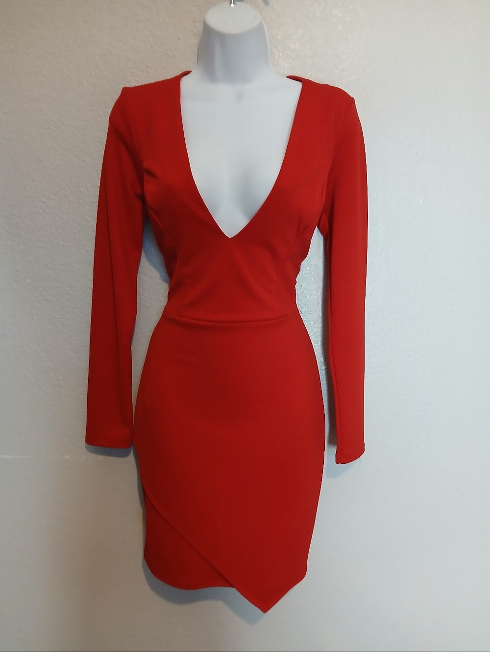 Deep V-Neck Plunge Long Sleeve Sexy Red Bodycon Dress Charlotte Russe Sz Medium